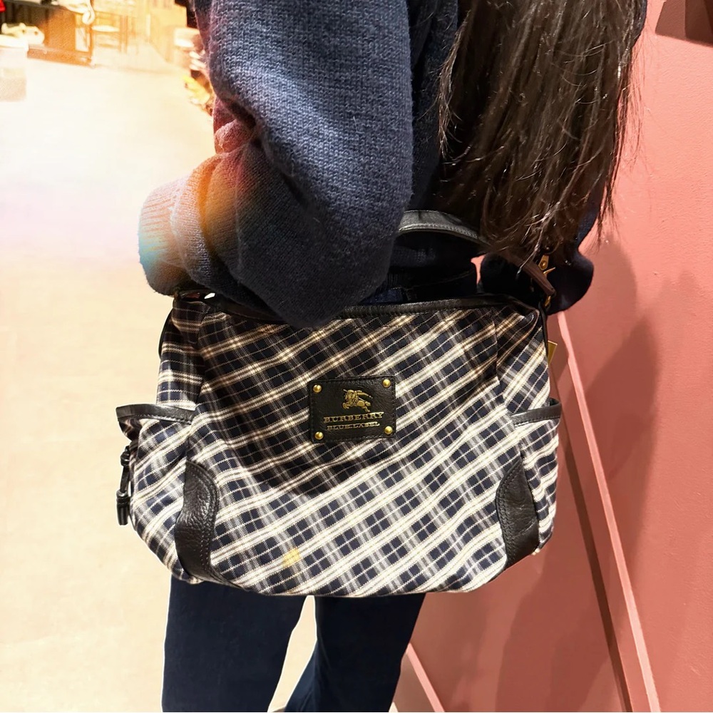 ✈️✈️✈️✈️Burberry Nova Check 2 way Shoulder Bag
